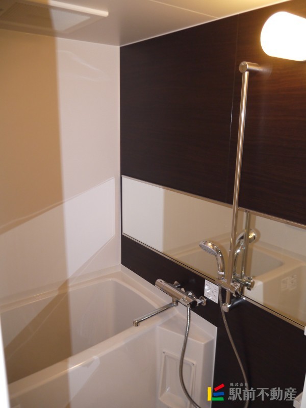 バス・シャワールーム　同タイプ別部屋