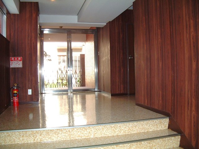 エントランス　エントランス