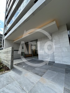 エントランス　カーサレグラス城東セントラル　エントランス