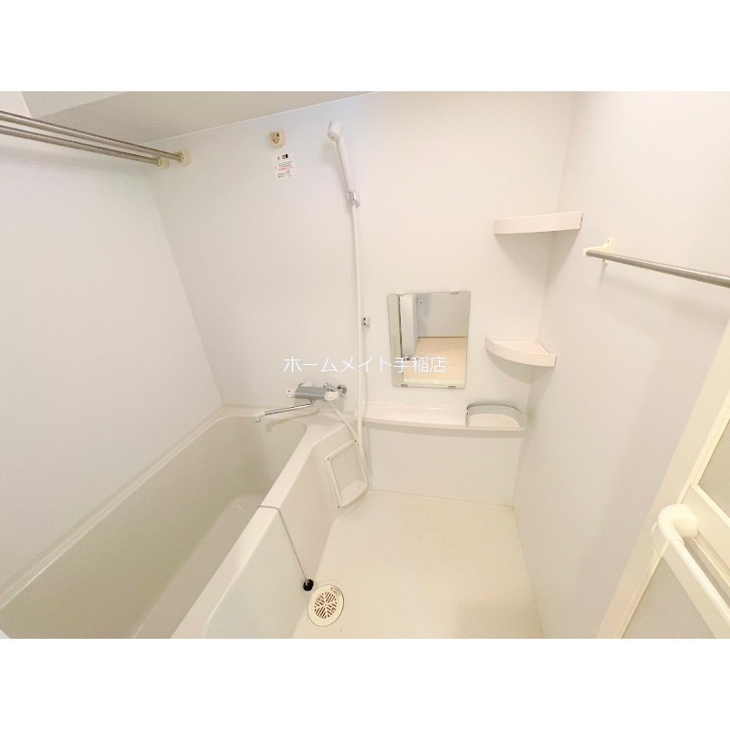 バス・シャワールーム　ゆったりバスルーム♪