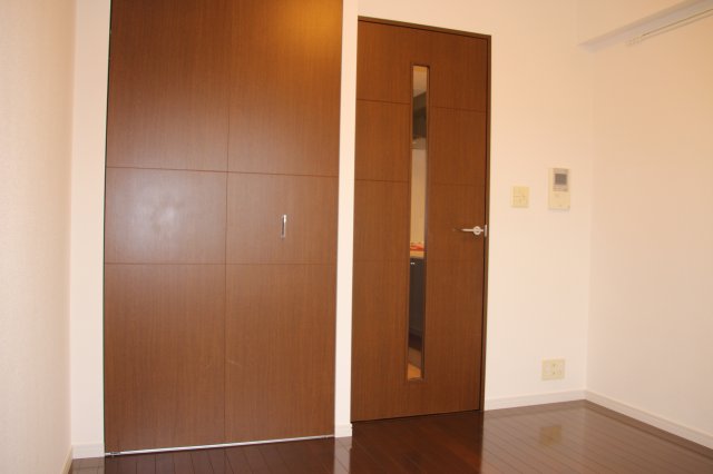 その他部屋・スペース　光沢フローリング☆