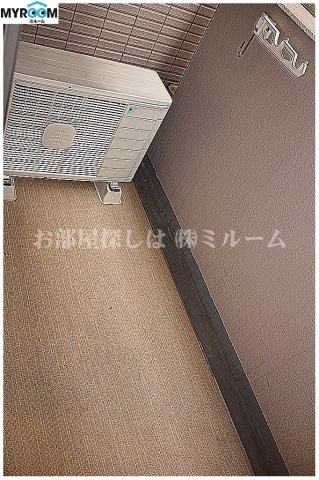 バルコニー　バルコニー(同一仕様写真)