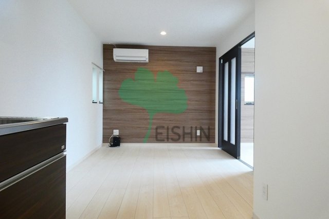 居室・リビング　建設中の為、同シリーズの写真です