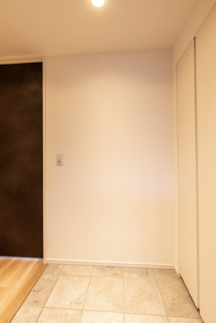 玄関　※写真は同タイプ住戸です。
