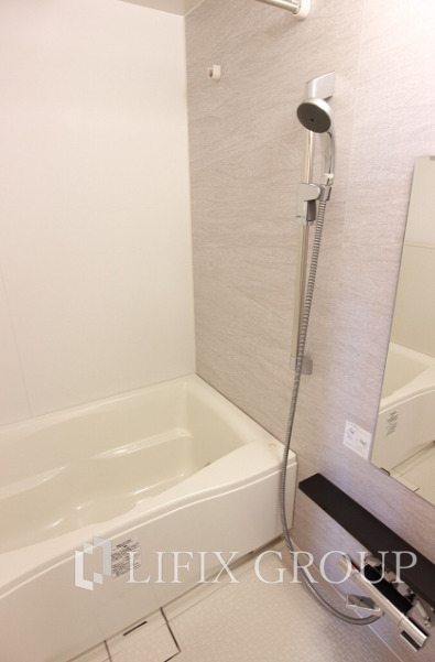 バス・シャワールーム　風呂