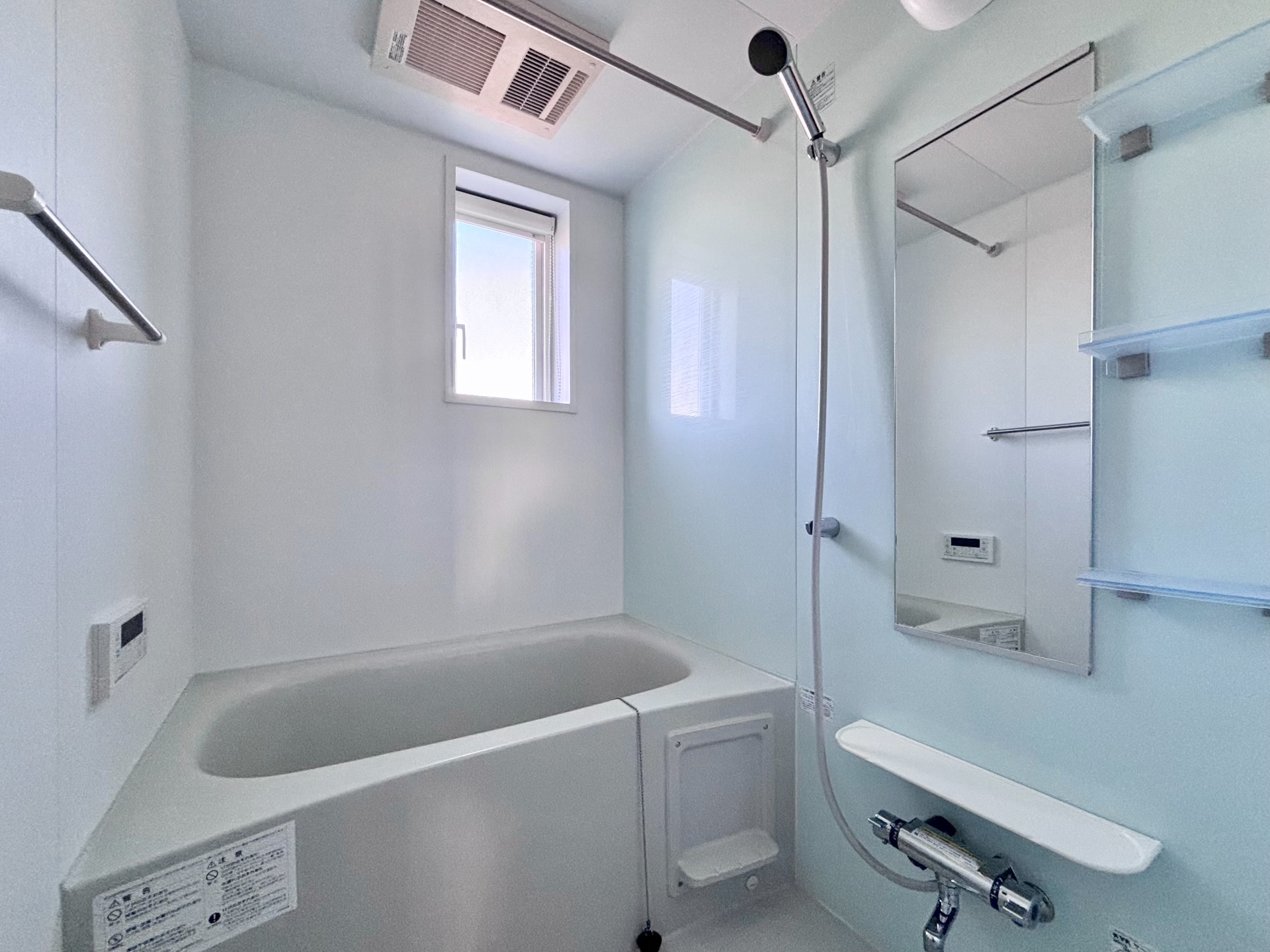 バス・シャワールーム　バス追い炊き機能付き