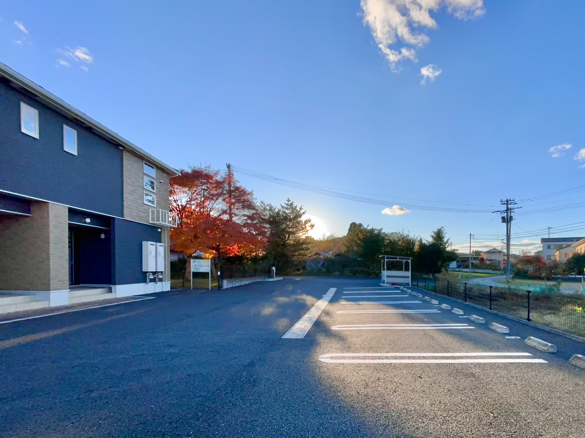 駐車場　駐車場部分・アスファルト舗装です♪