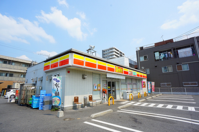 コンビニ　デイリーヤマザキ広島下祇園店（コンビニ）まで46m