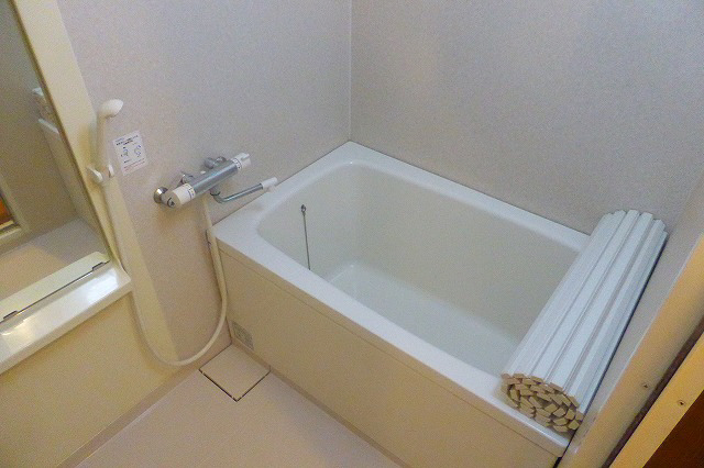 バス・シャワールーム　日々の暮らしに欠かせないお風呂です