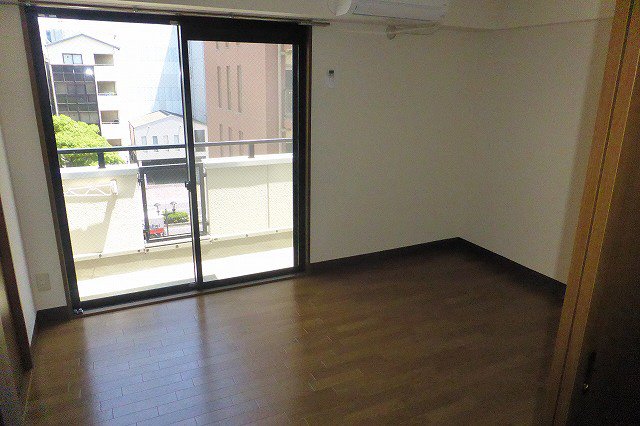 居室・リビング　写真は別のお部屋のものです