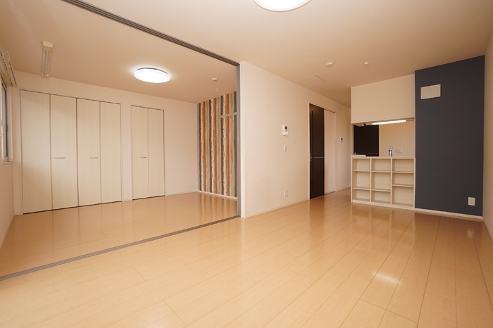 居室・リビング　リビング（エアコン・照明）