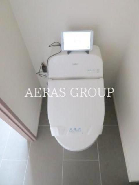 トイレ　温水洗浄便座