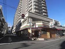 コンビニ　セブンイレブン神戸浜崎通店（コンビニ）まで250m