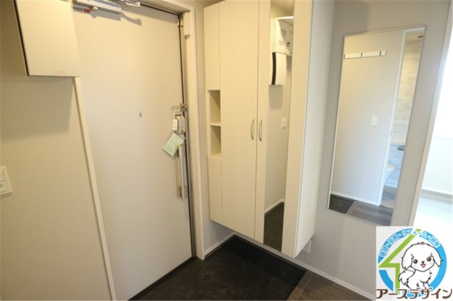 玄関　パース写真