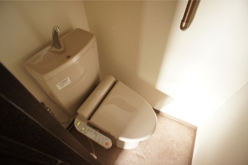 トイレ　図面と現状に相違がある場合には現状を優先