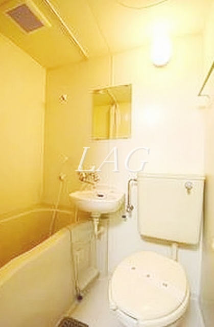 バス・シャワールーム　お風呂です。