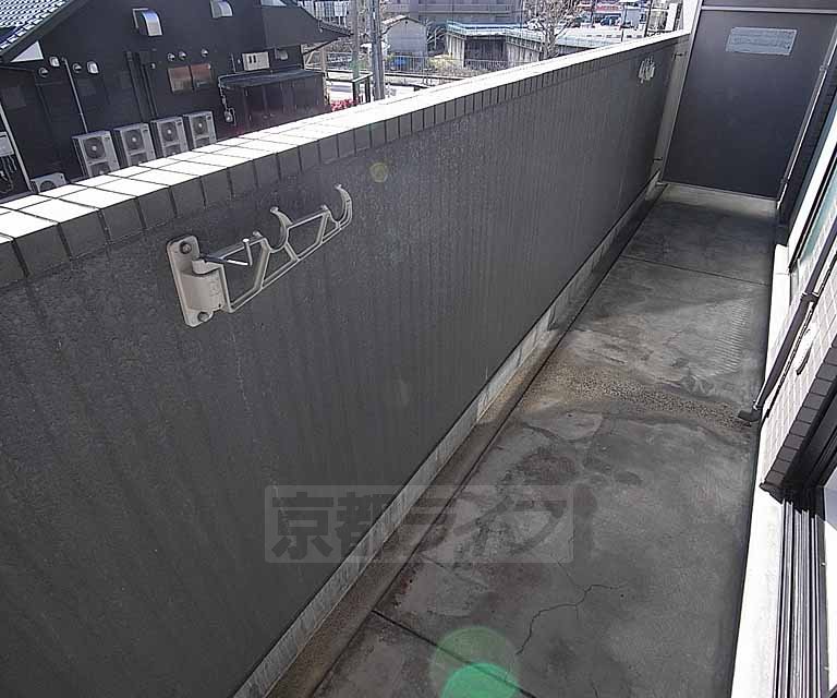 バルコニー　布団干し放題です