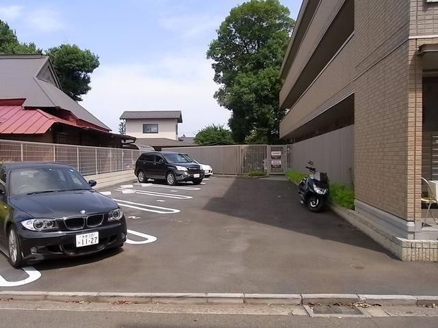 駐車場　★敷地内駐車場★