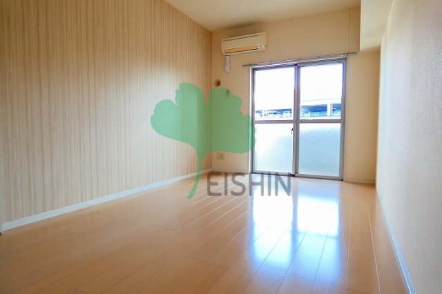 居室・リビング　アレンジ自由自在の広々空間です！