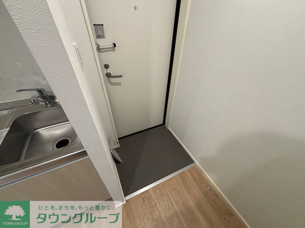 玄関　バルコニー