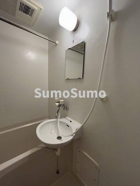 洗面設備　お風呂です