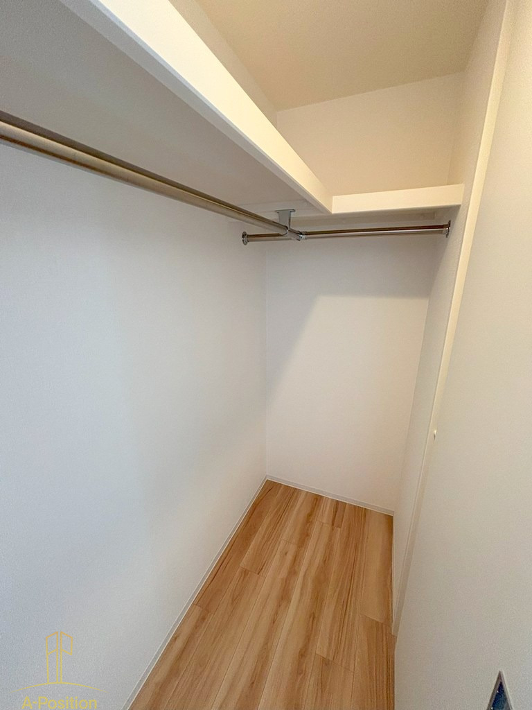 収納　セレニテ難波グランデシュッド