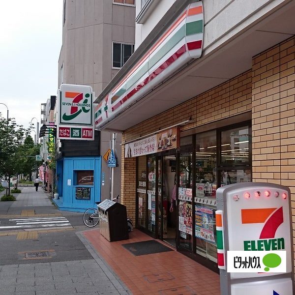 コンビニ　セブンイレブン名古屋桜本町店（コンビニ）まで486m