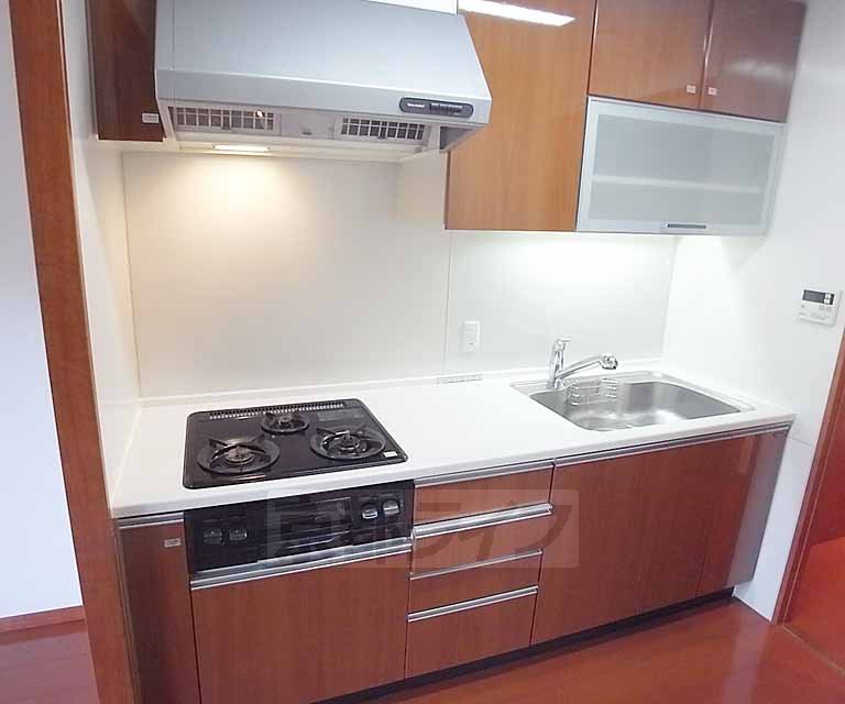 キッチン　まな板スペースが広々です