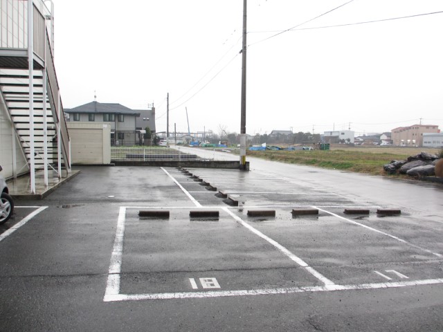 駐車場　駐車場完備です