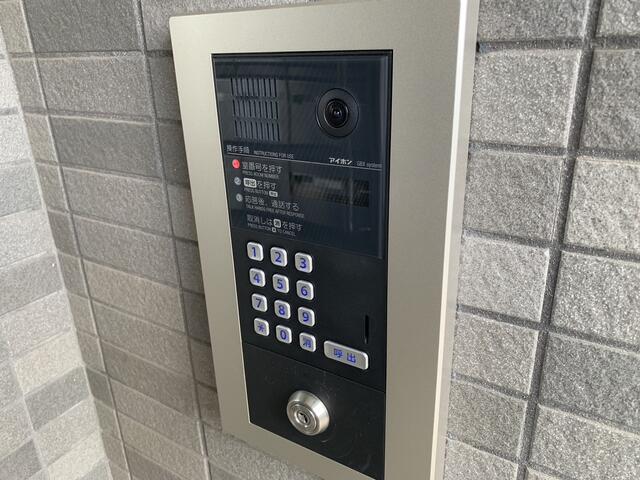 セキュリティ　モニター付きインターホンです