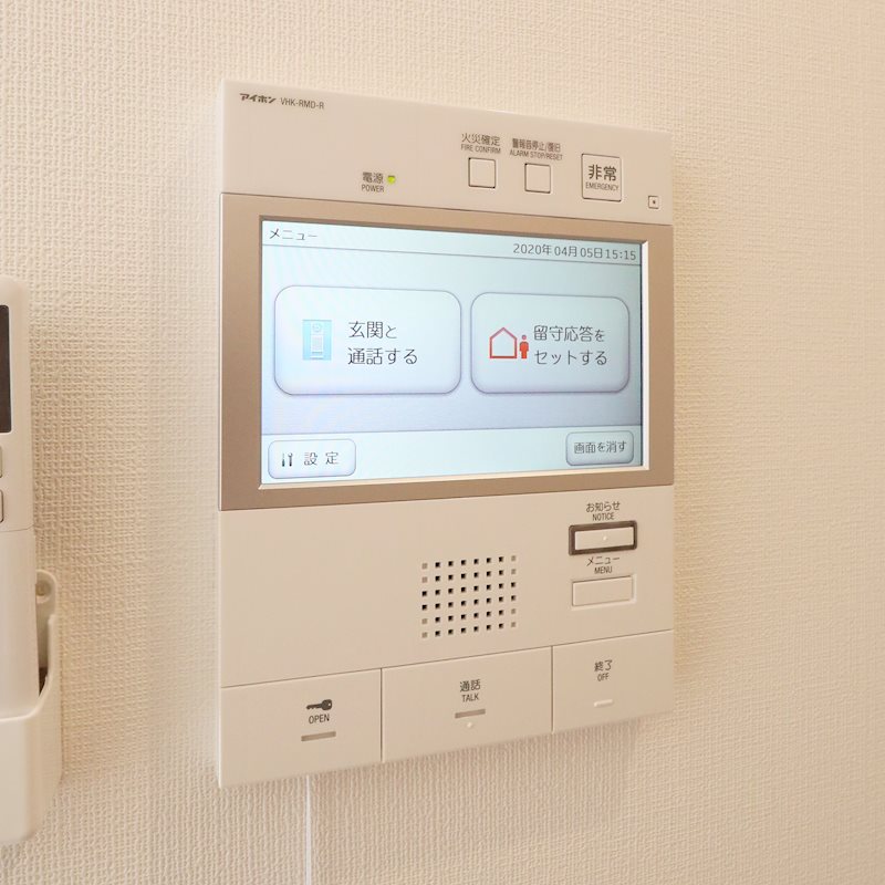 セキュリティ　モニター付きインターホン