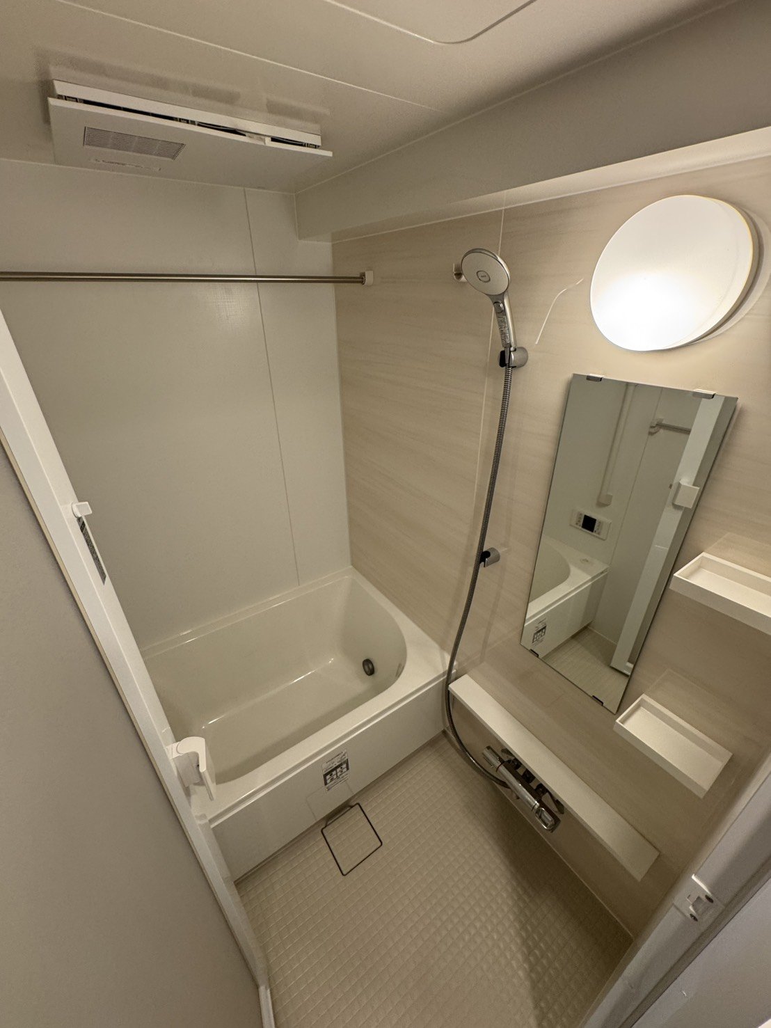 バス・シャワールーム