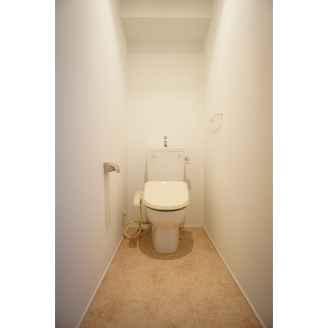 トイレ　別部屋参考写真