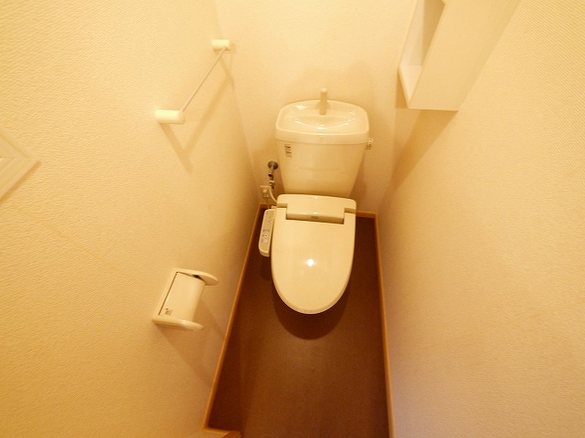 トイレ　トイレもきれいです