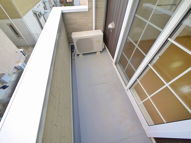 バルコニー　落ち着いた時間を過ごせるバルコニーです