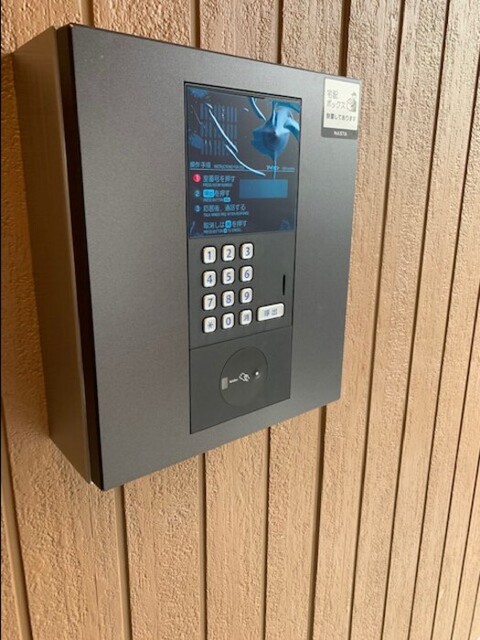 エントランス　オートロック