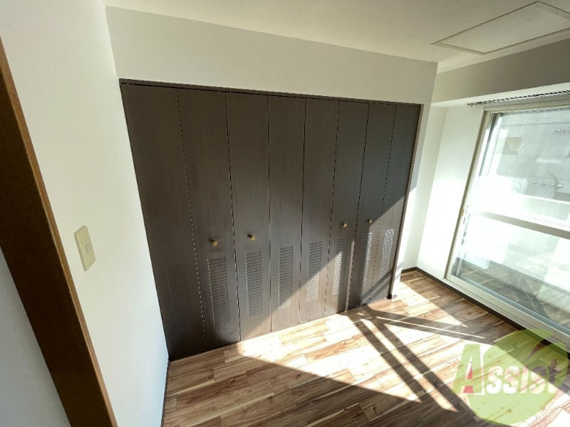 収納　クローゼットがありました。お洋服や荷物はここへ