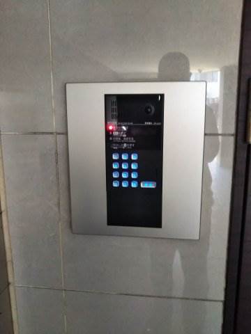 セキュリティ　プレゾン　ア　トワのオートロック