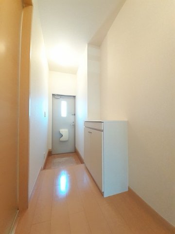 玄関　明るい玄関です