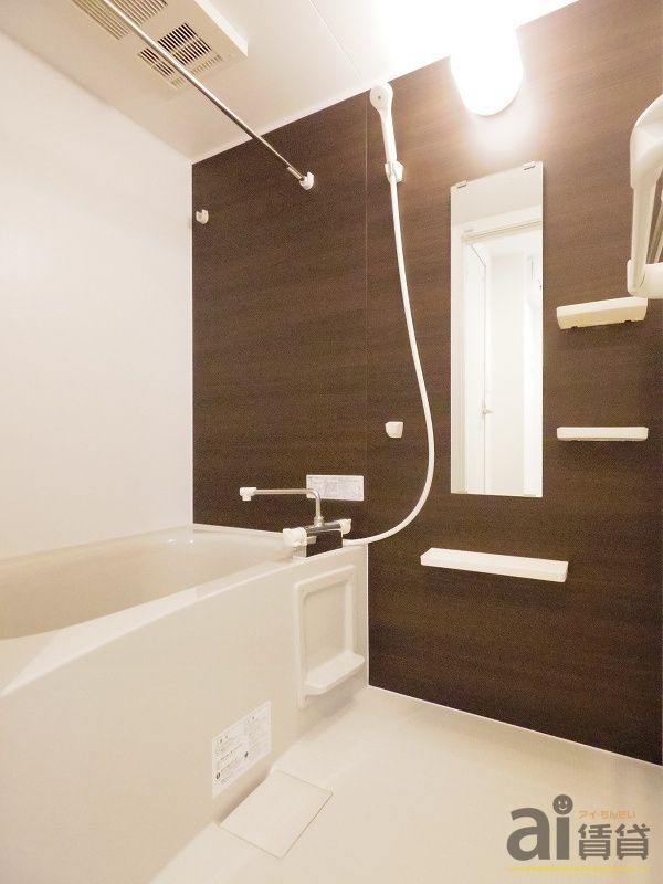 バス・シャワールーム　※同施工会社