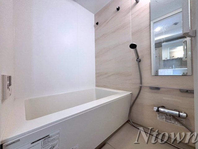 バス・シャワールーム　ゆったり過ごせるお風呂です