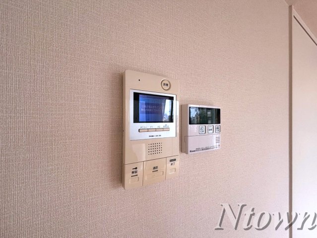 セキュリティ　モニター付きインターホンです