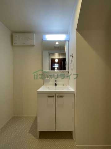 洗面設備　アヴニール三軒茶屋