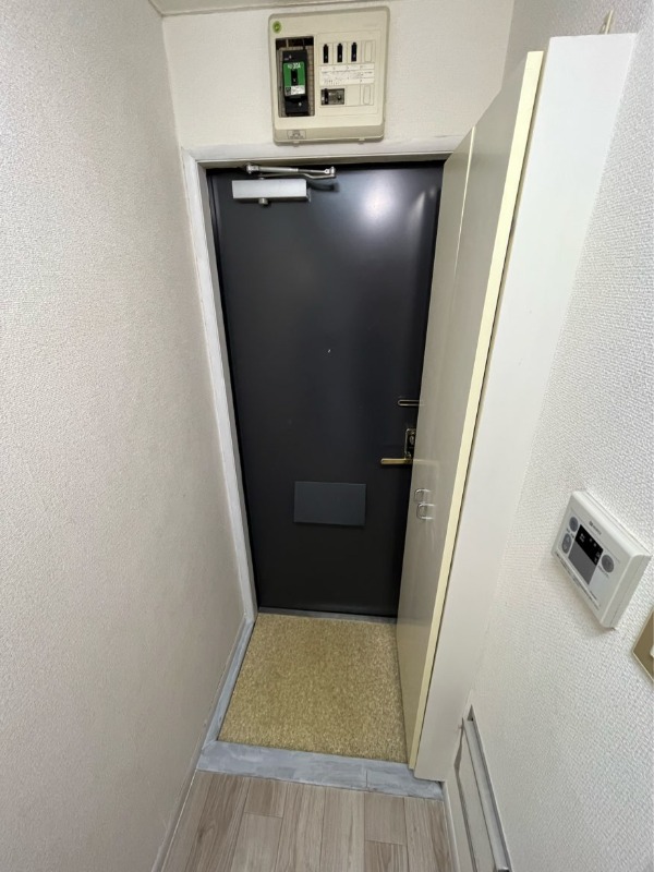 玄関　※他部屋参考写真