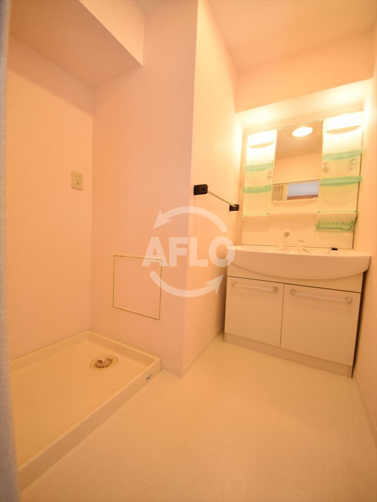 洗面設備　アルボール西道頓堀　洗面脱衣所