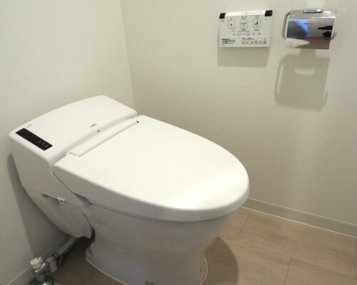 トイレ　トイレ