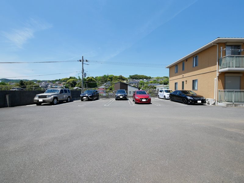 駐車場　駐車場