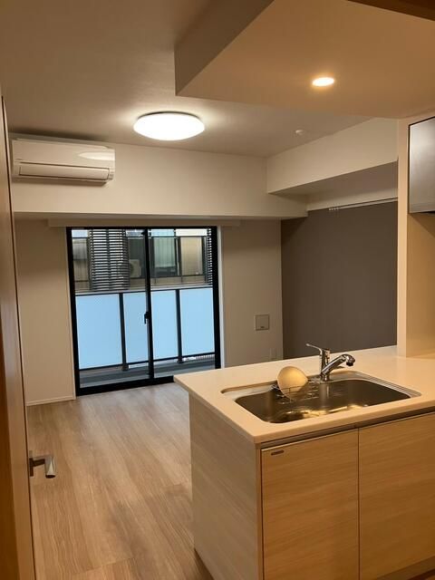 居室・リビング　居間です