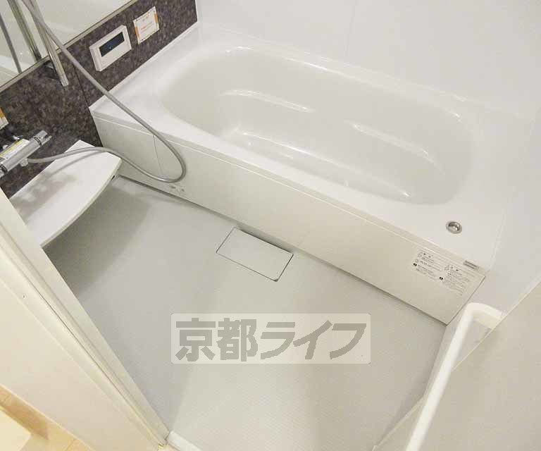 バス・シャワールーム　ゆったりとくつろげます。