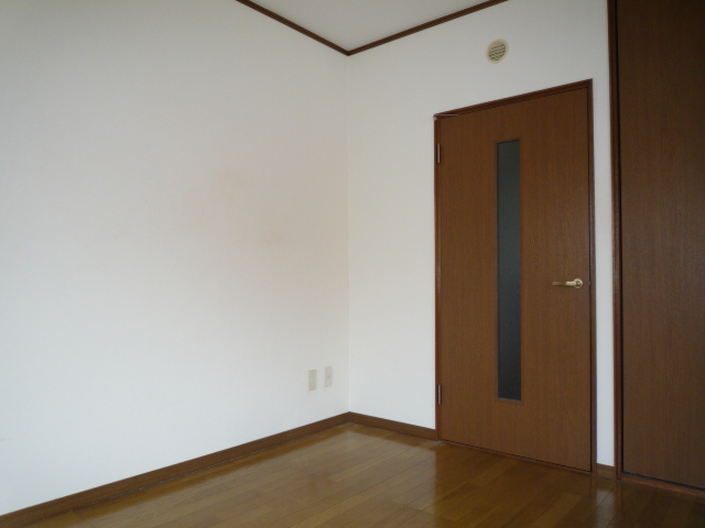 居室・リビング　（別号室参照）